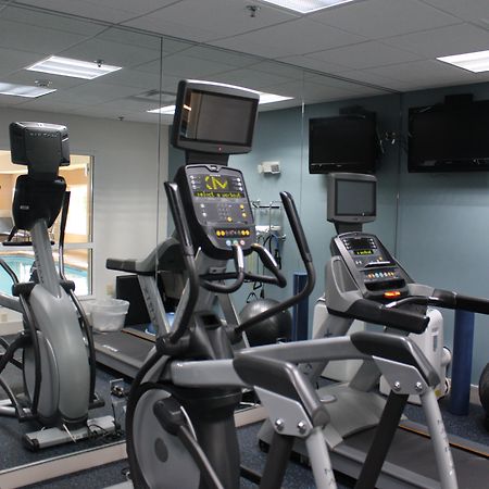 Holiday Inn Express Hotel & Suites Sedalia By Ihg Екстериор снимка