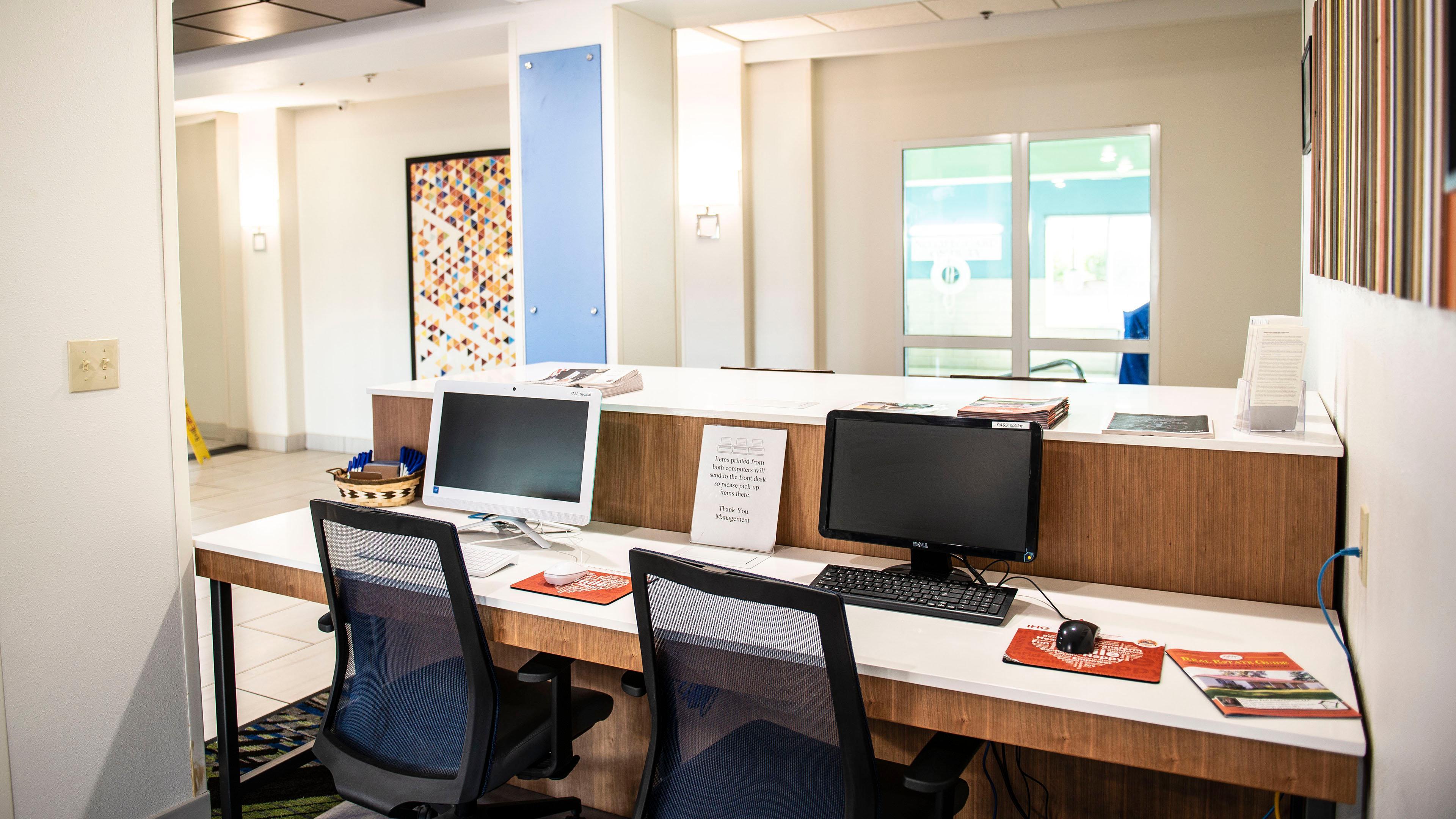 Holiday Inn Express Hotel & Suites Sedalia By Ihg Екстериор снимка