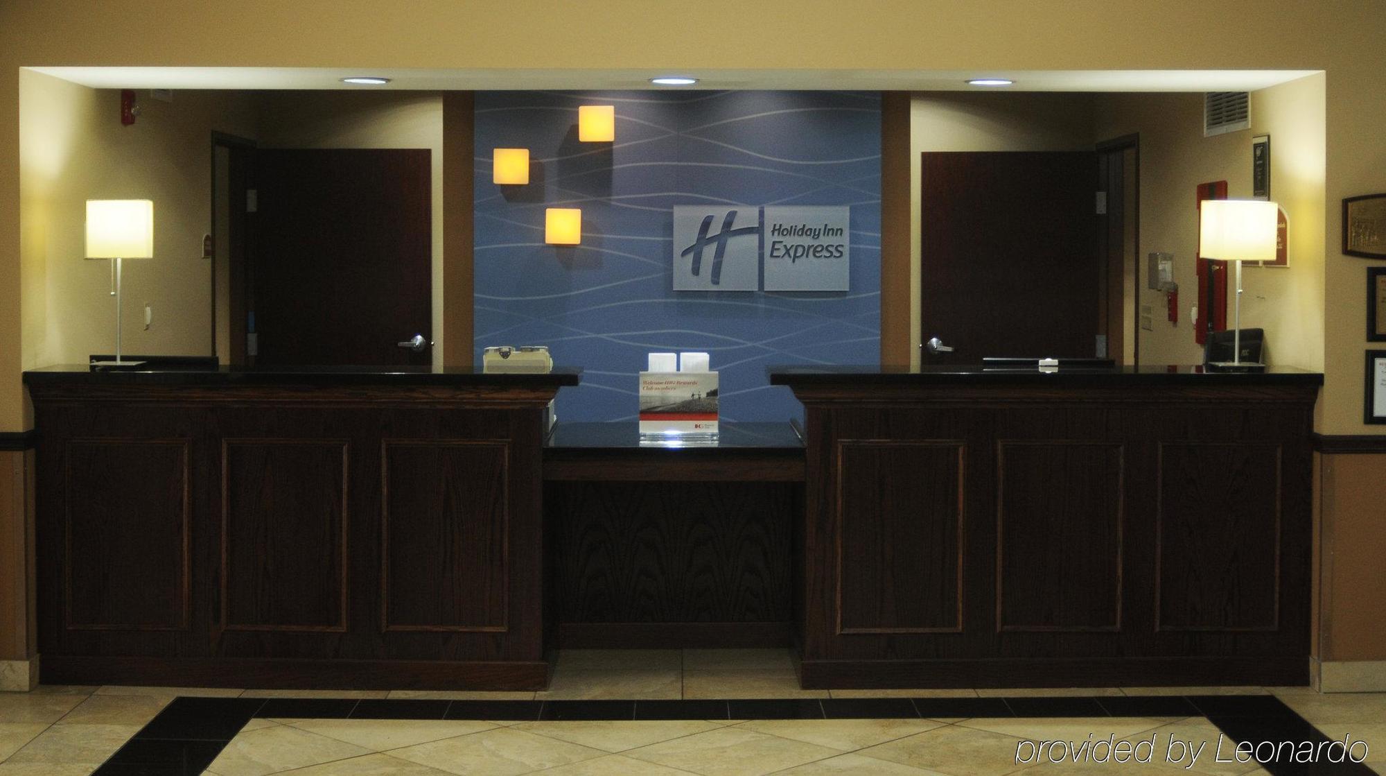 Holiday Inn Express Hotel & Suites Sedalia By Ihg Екстериор снимка